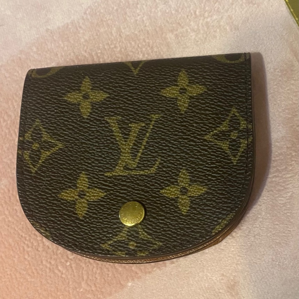 Authentic LOUIS VUITTON Monogram Porte Monnaie Guze Coin Purse